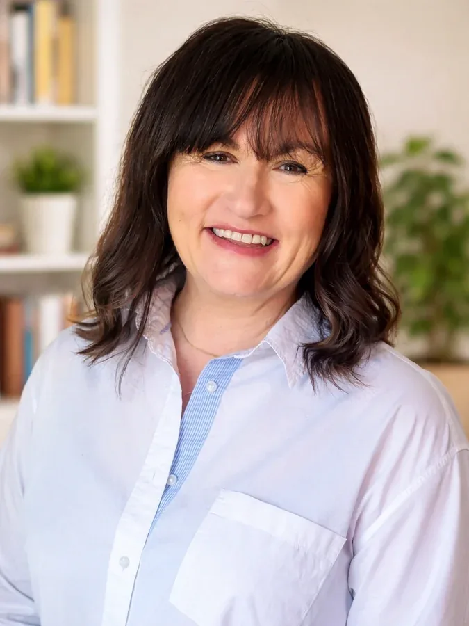 Photo of Claire Jefferson